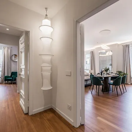 The Rent - Prestigious Multi-bedroom Overlooking St. Peter's Apartamento Roma