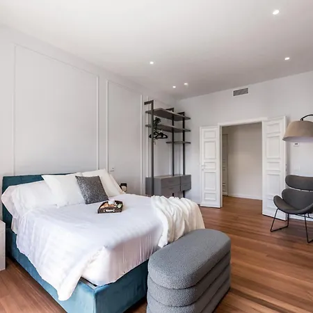 The Rent - Prestigious Multi-bedroom Overlooking St. Peter's * روما